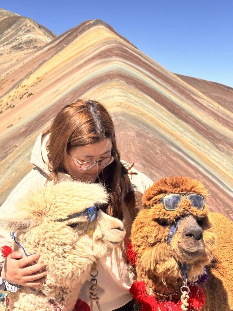 explore the raimbow mountain in personalized tours to enjoy at your pace in all included 